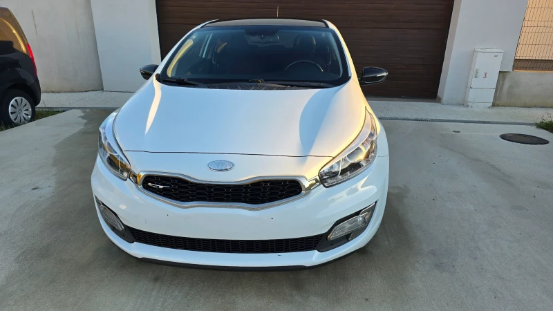 Kia Ceed GT Line, снимка 5 - Автомобили и джипове - 49146755