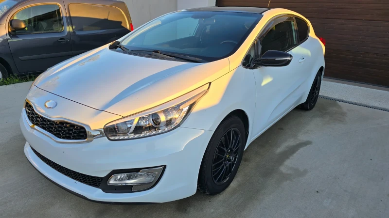 Kia Ceed GT Line, снимка 2 - Автомобили и джипове - 49146755