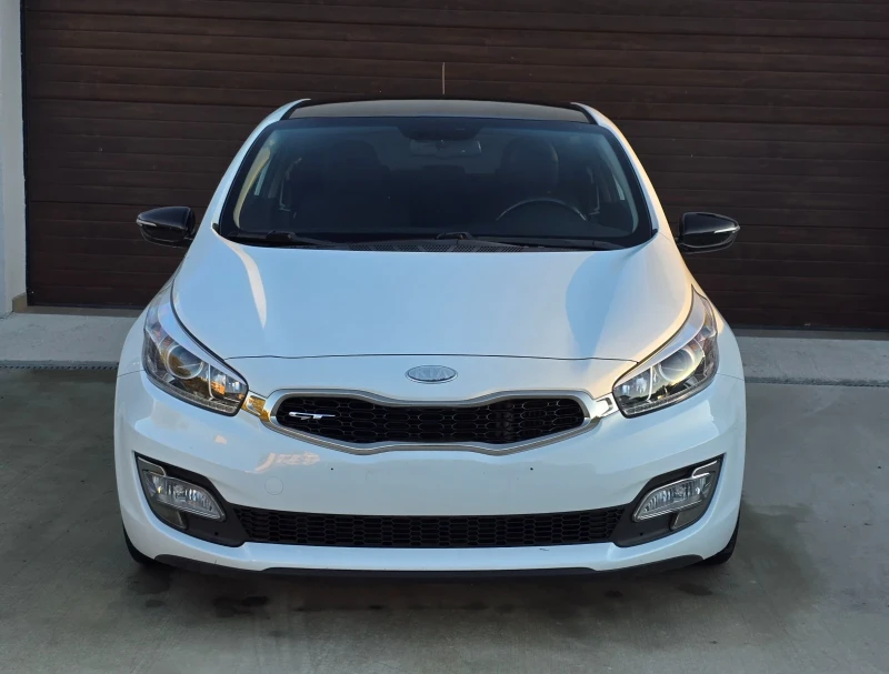 Kia Ceed GT Line, снимка 1 - Автомобили и джипове - 49146755