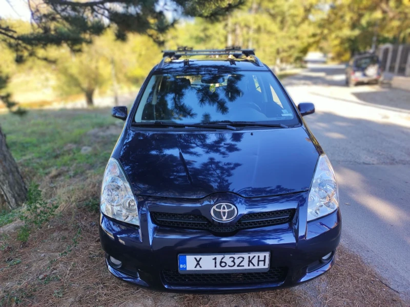 Toyota Corolla verso 2.2 D4D, 136hp, снимка 4 - Автомобили и джипове - 47848290