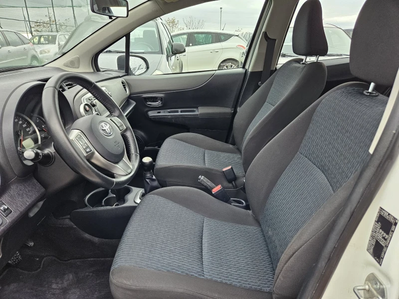 Toyota Yaris 1.0VVT-I-69кс= 5ВРАТИ= КАМЕРА= 184.000КМ, снимка 7 - Автомобили и джипове - 48291563