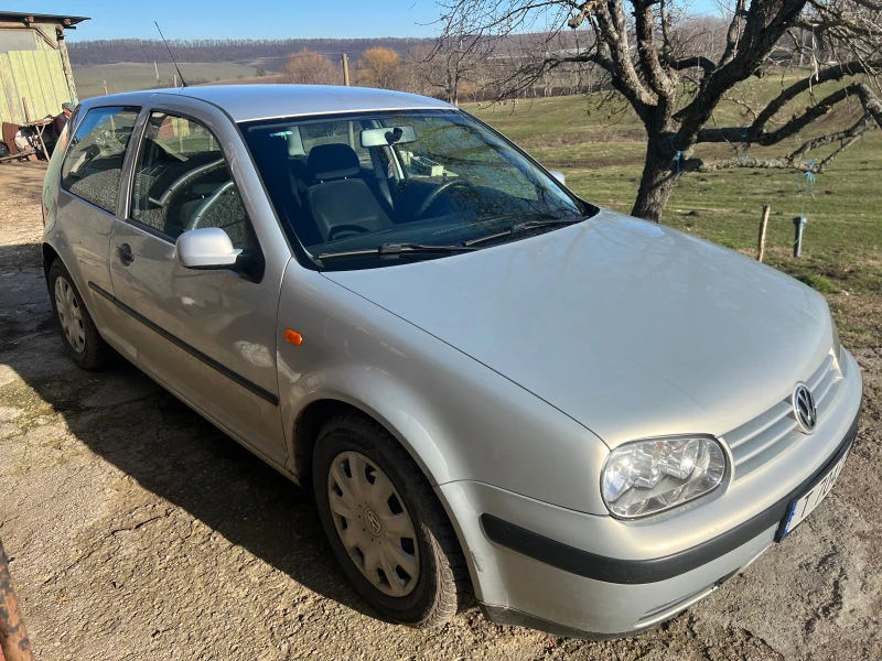 VW Golf, снимка 7 - Автомобили и джипове - 48546094