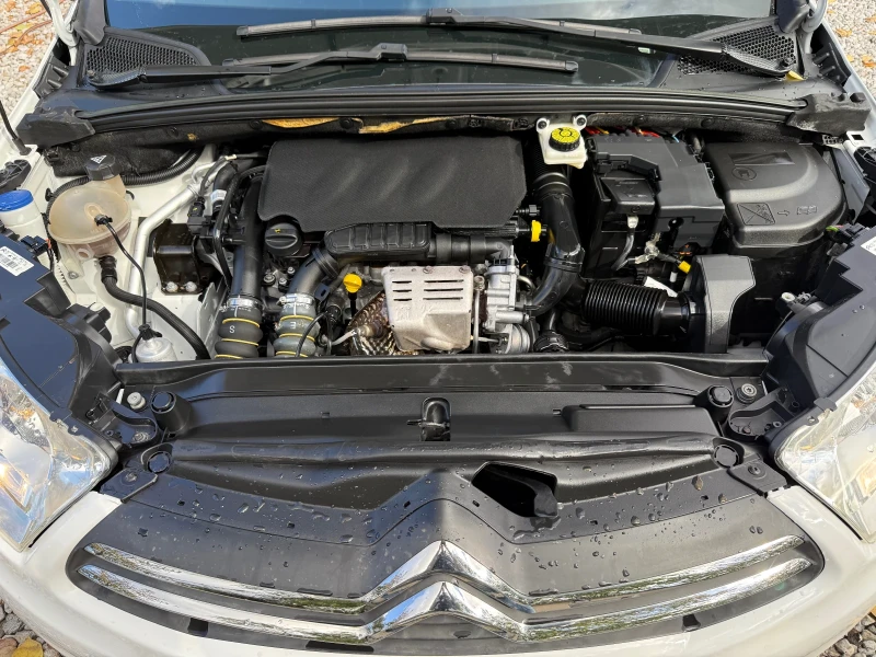 Citroen C4 1.2i EURO6b - ОТЛИЧНО СЪСТОЯНИЕ!, снимка 14 - Автомобили и джипове - 52166120