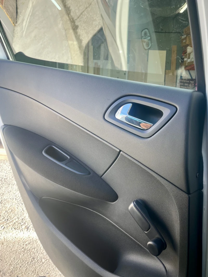 Peugeot 308 SW, снимка 12 - Автомобили и джипове - 53263099