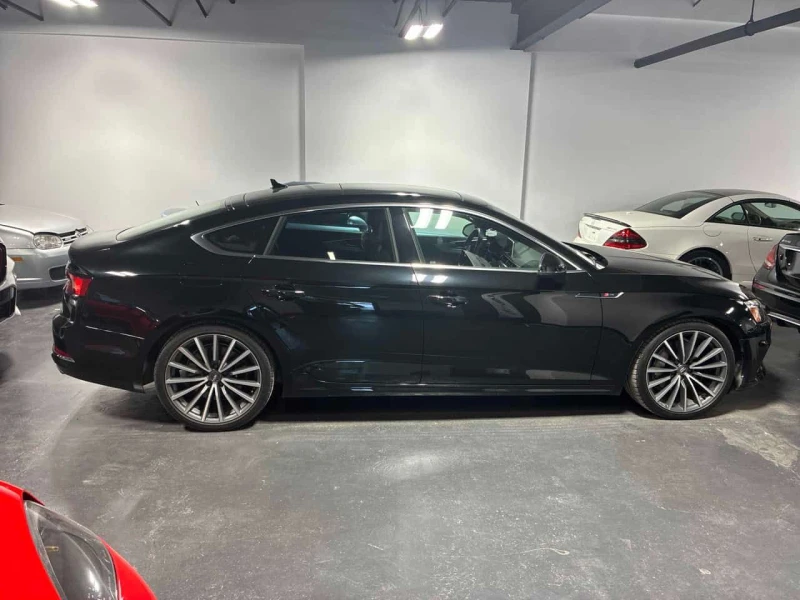 Audi A5 * Progressiv * CARFAX * KEYLESS, снимка 3 - Автомобили и джипове - 53563795
