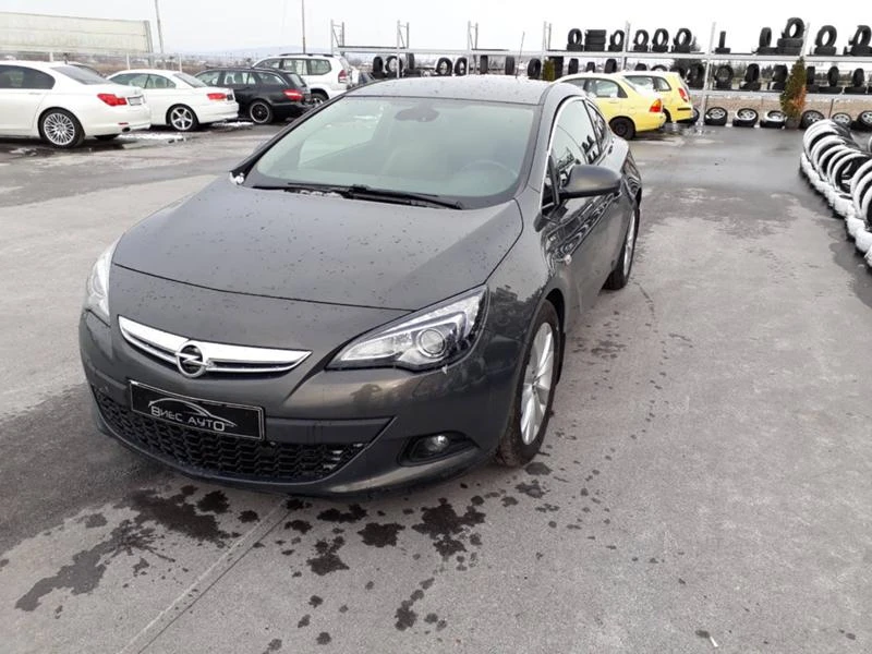 Opel Astra GTC-2.0DTH-НА ЧАСТИ - изображение 2