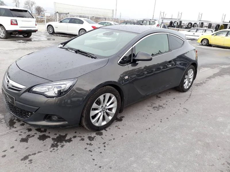 Opel Astra GTC-2.0DTH-НА ЧАСТИ - изображение 3