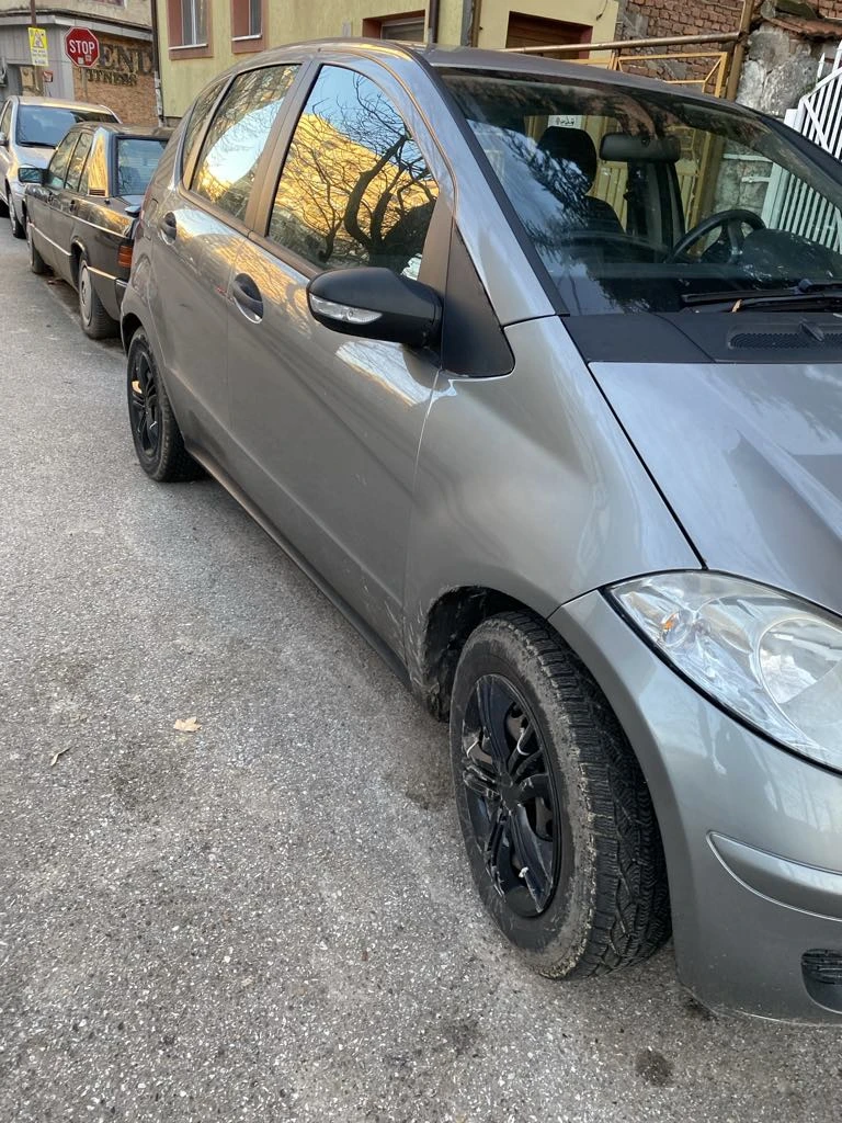 Mercedes-Benz A 180  - изображение 3