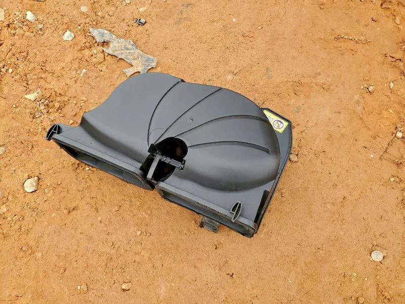 Mercedes-Benz C 300 КОжа* Подгрев* Кейлес* Blind Spot* , снимка 12 - Автомобили и джипове - 53577215