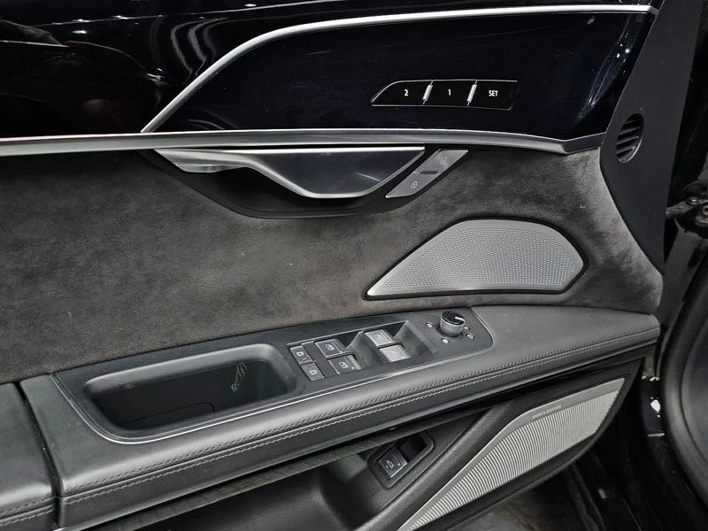 Audi A8 3.0 CZS Automatic, снимка 7 - Автомобили и джипове - 55450799