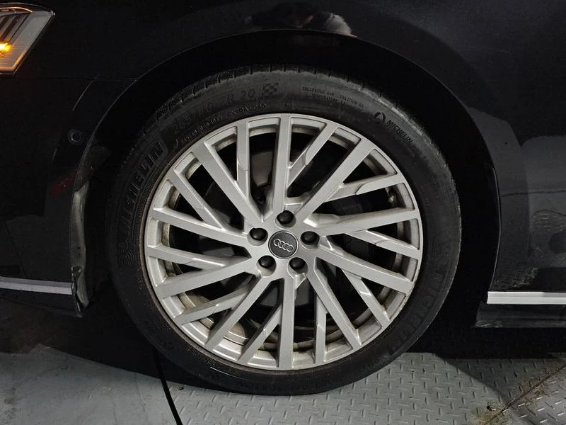 Audi A8 3.0 CZS Automatic, снимка 5 - Автомобили и джипове - 55450799