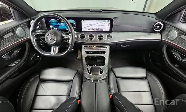 Mercedes-Benz E 350 AMG * 360 * FACELIFT * ДВОЙНА ПАНОРАМА * BURMESTER, снимка 9 - Автомобили и джипове - 56010234
