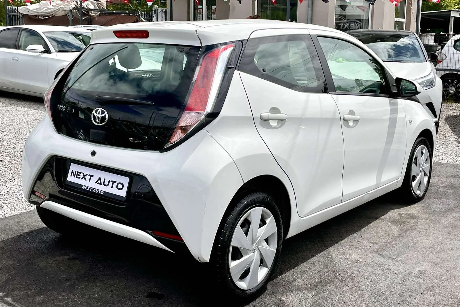 Toyota Aygo 1.0i 69HP  - изображение 5