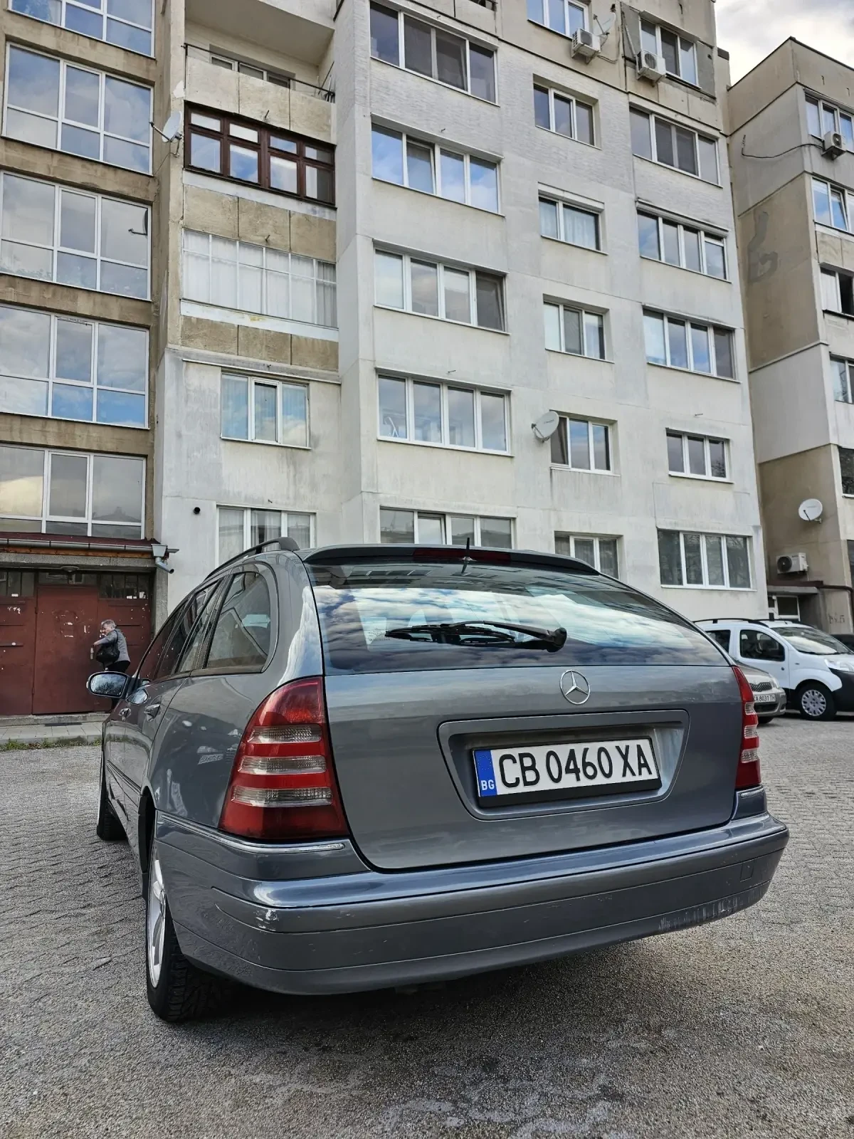 Mercedes-Benz C 200 Avangarte - изображение 4