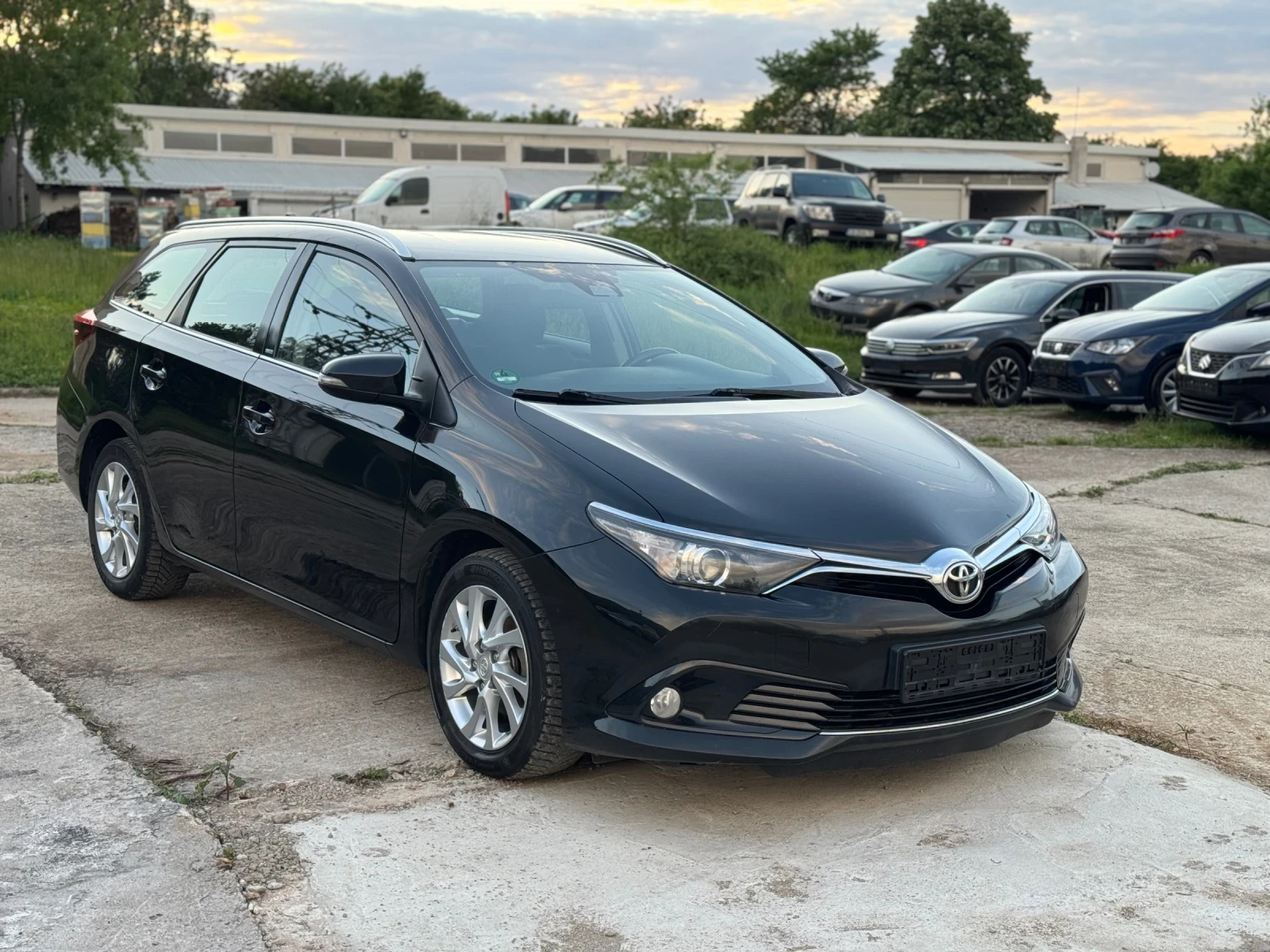Toyota Auris Facelift - изображение 4