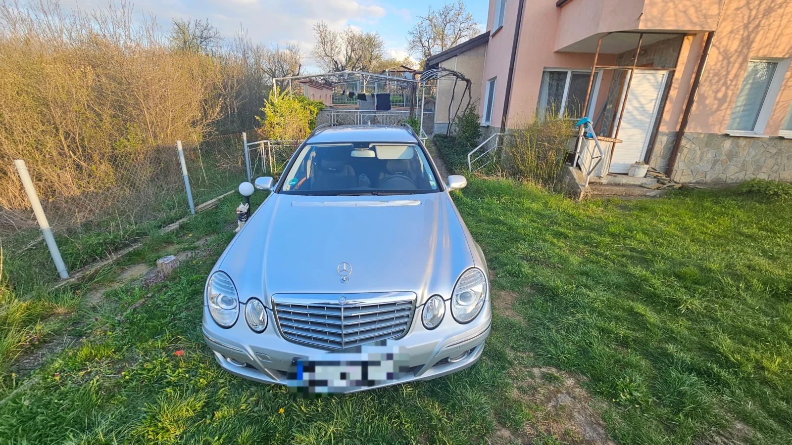 Mercedes-Benz E 200  - изображение 10