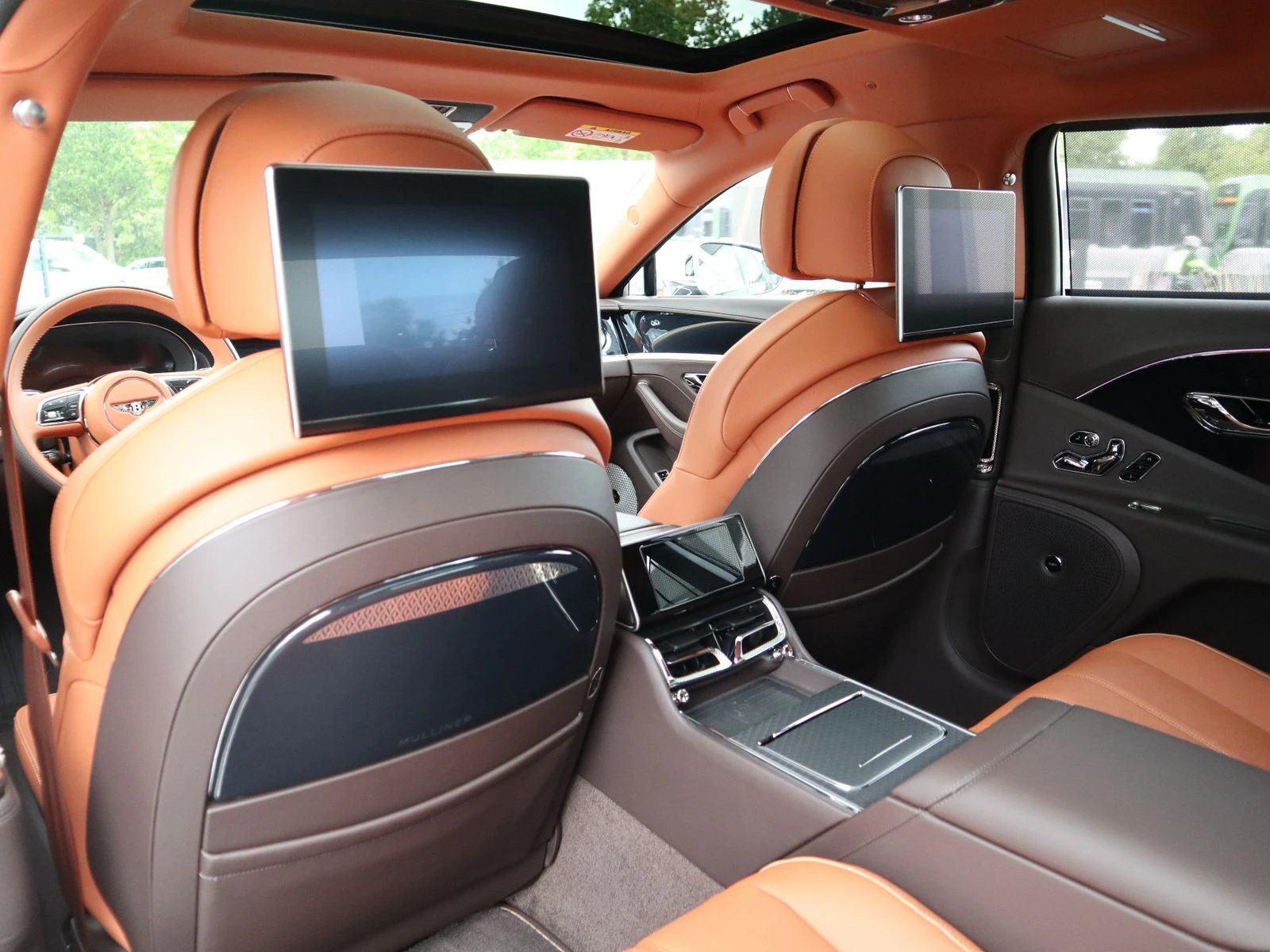 Bentley Flying Spur SPEED V8 HYBRID/MULLINER/NAIM/4-SEATS/TV/PANO/HUD/ | Mobile.bg   17