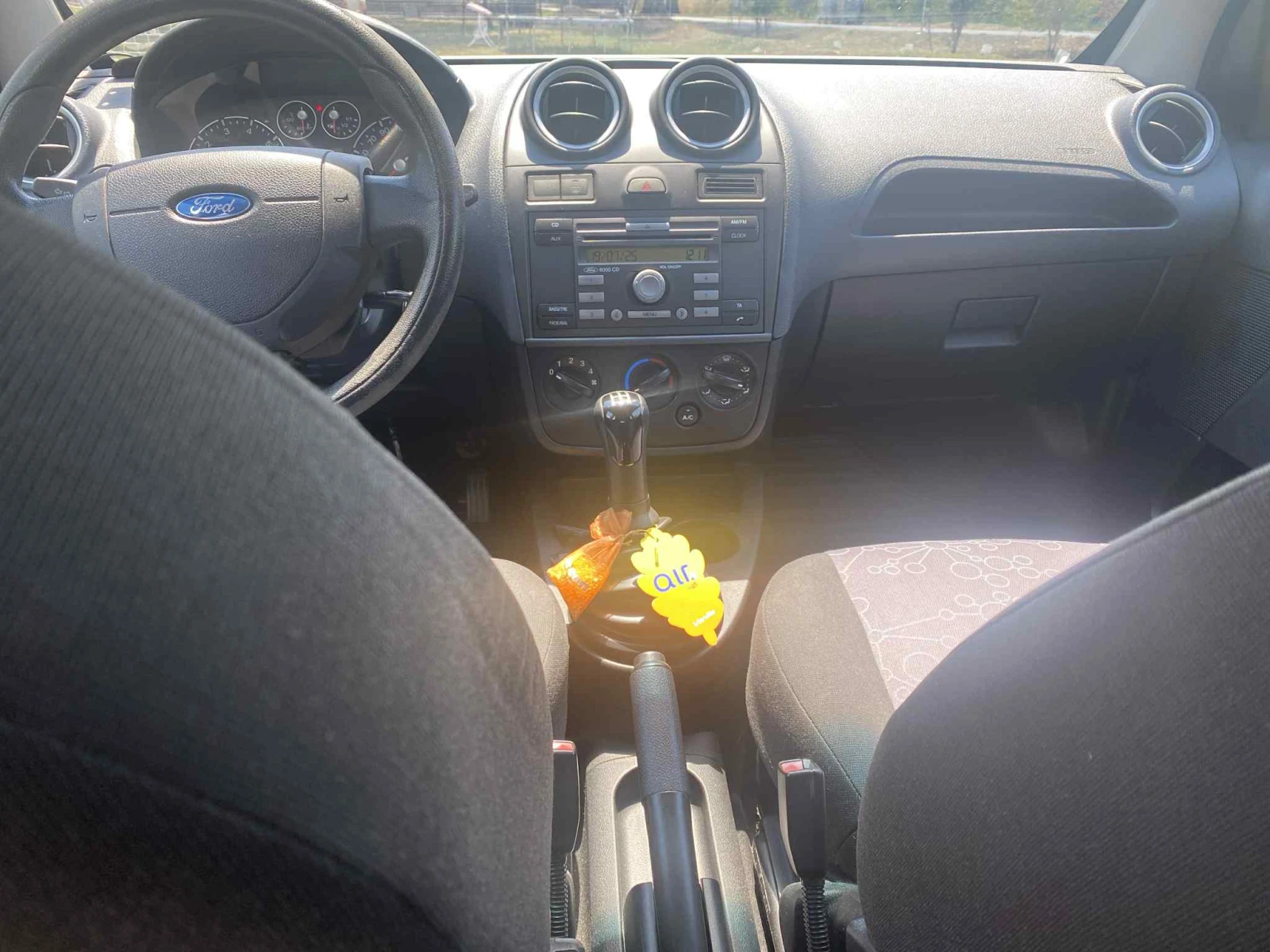 Ford Fiesta 1.4i - изображение 2