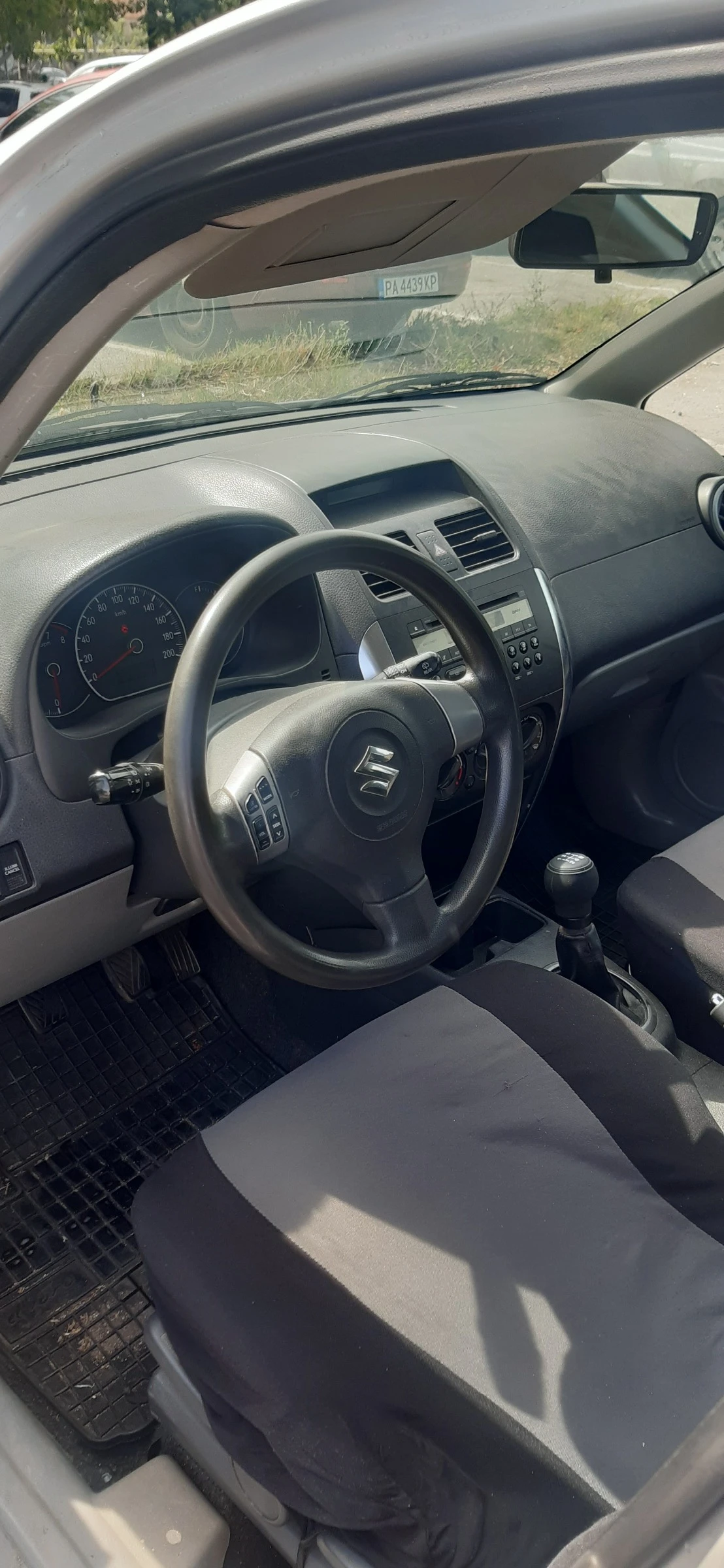 Suzuki SX4 1600 - изображение 10
