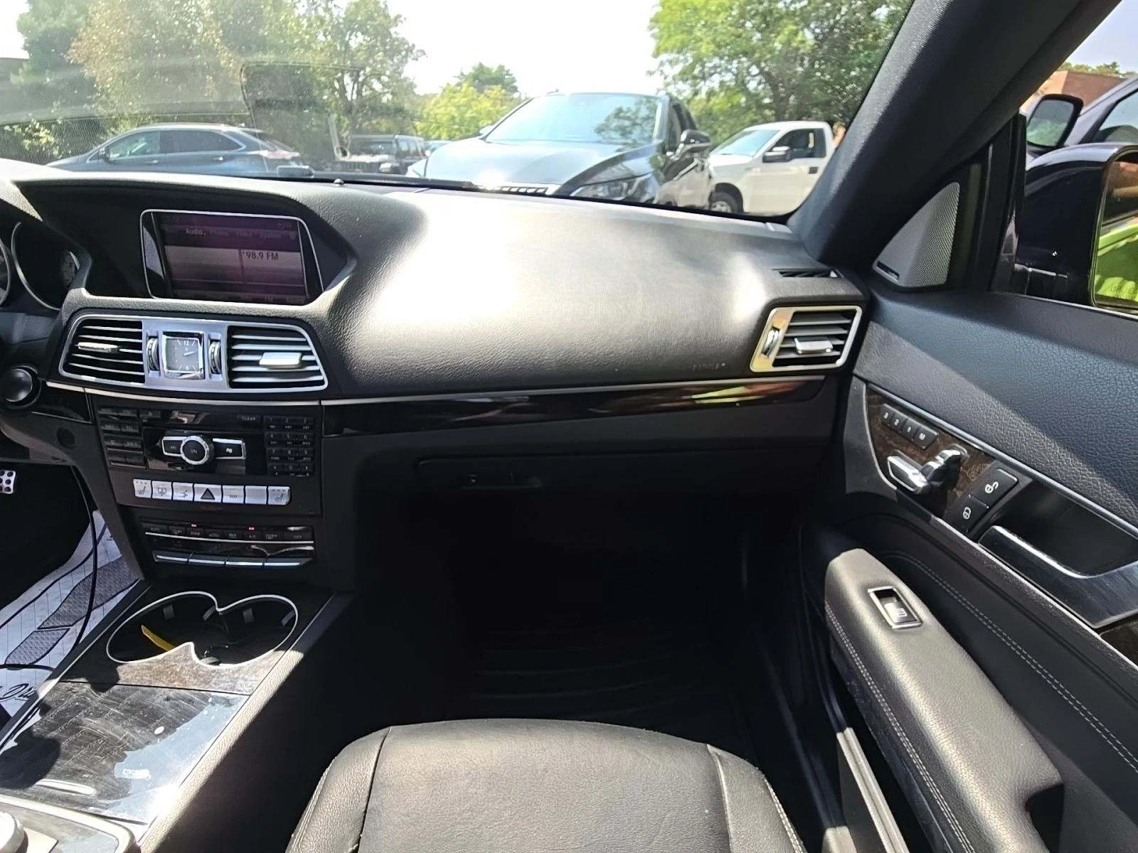 Mercedes-Benz E 400  4MATIC Coupe* LANE TRACKING* harman* Sport Recaro - изображение 7