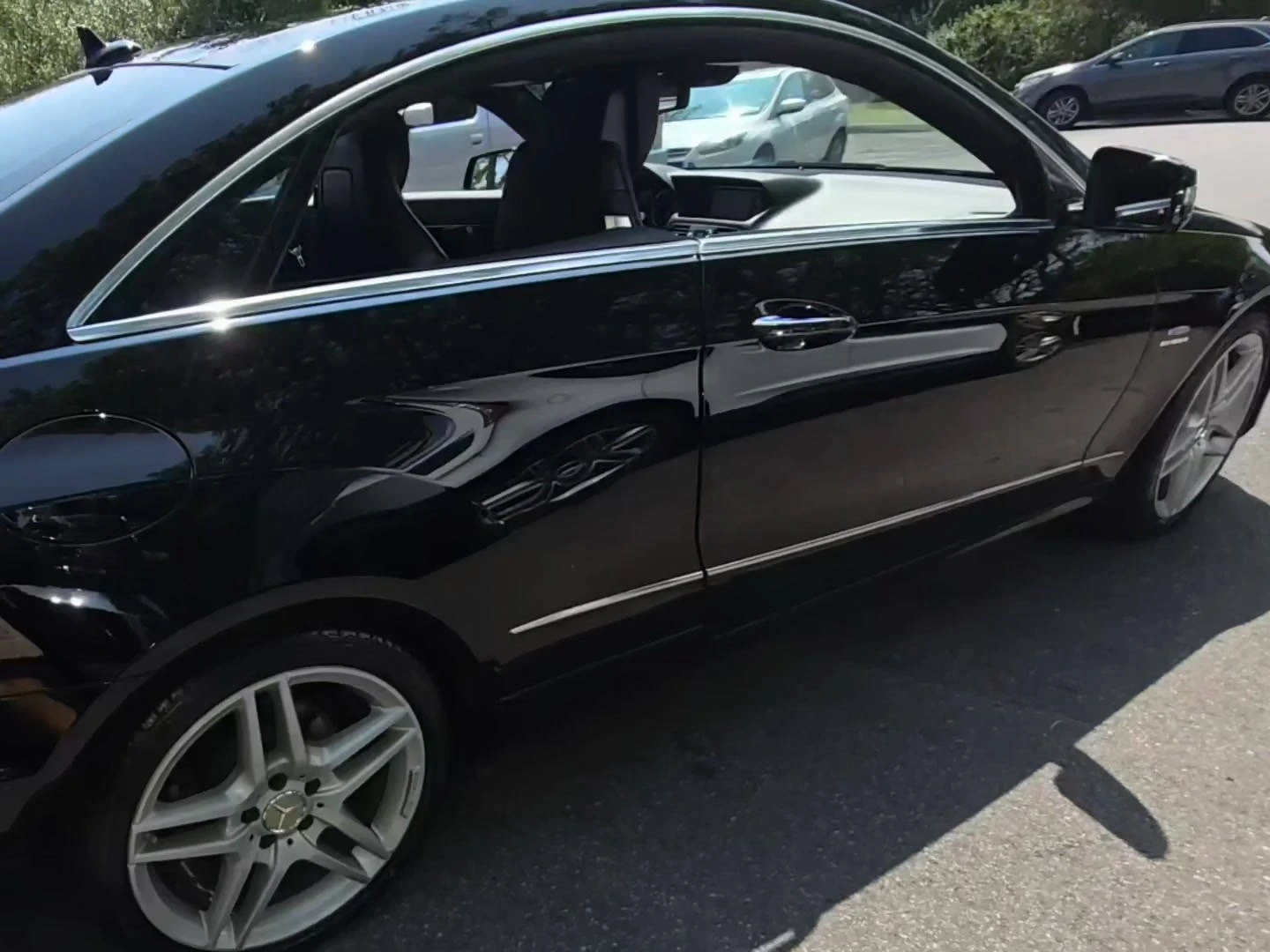 Mercedes-Benz E 400  4MATIC Coupe* LANE TRACKING* harman* Sport Recaro - изображение 4
