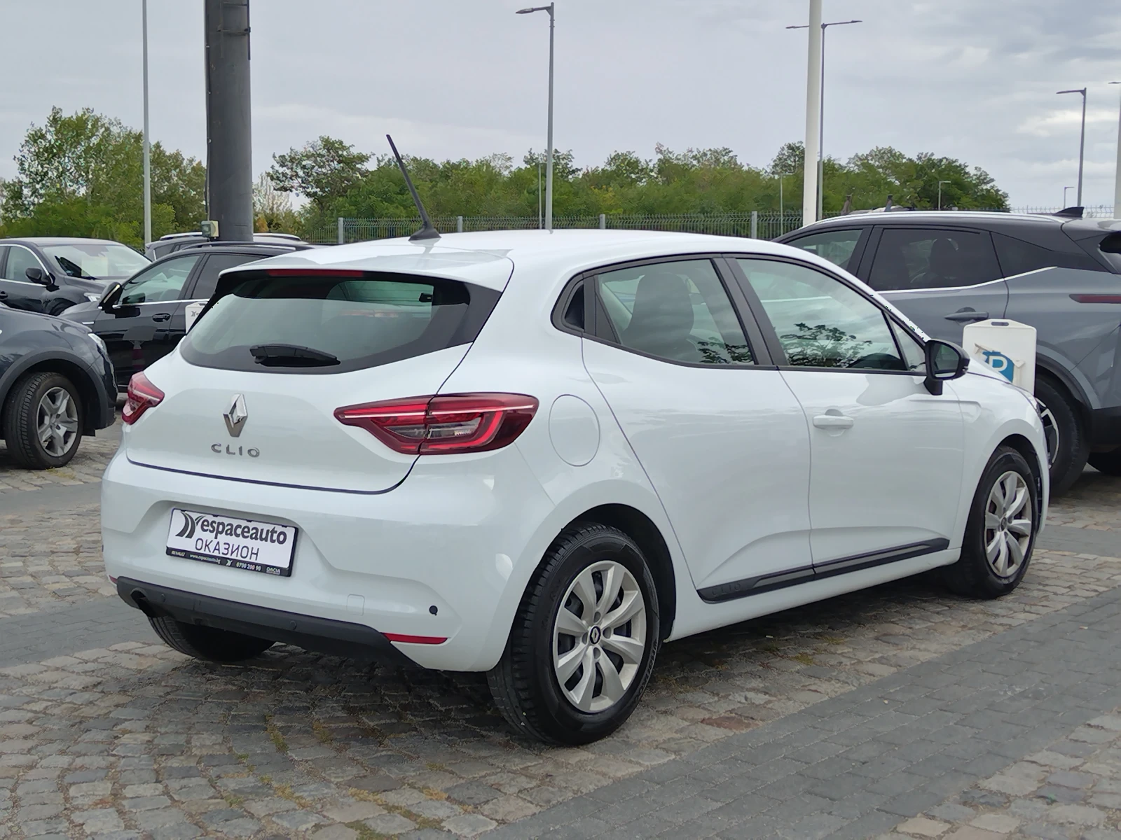 Renault Clio 1.0TCe/ 100к.с./Life - изображение 5