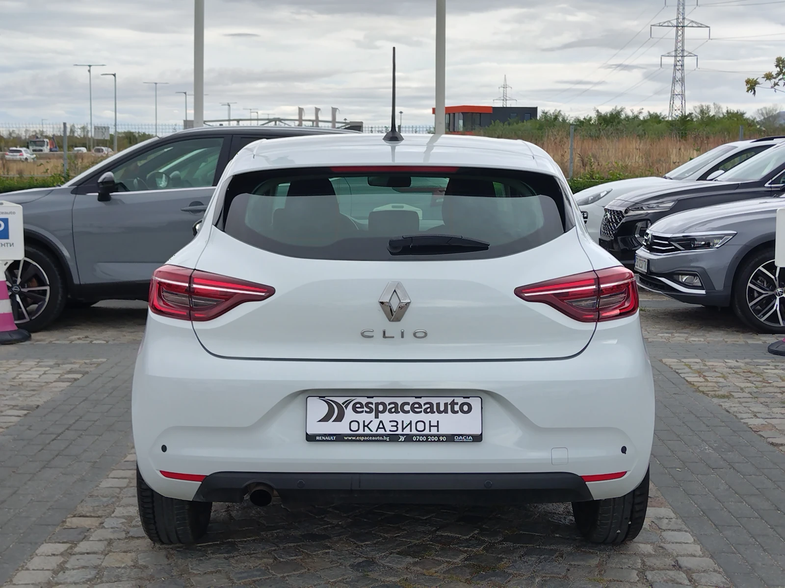 Renault Clio 1.0TCe/ 100к.с./Life - изображение 6