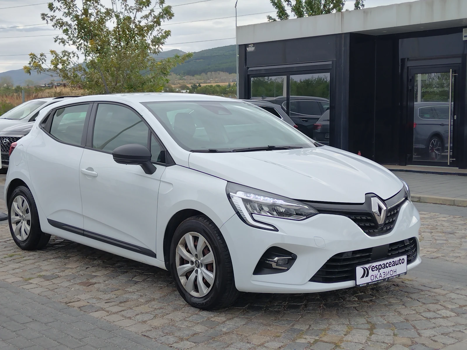 Renault Clio 1.0TCe/ 100к.с./Life - изображение 3