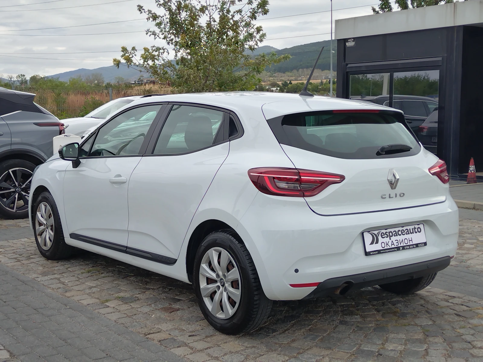 Renault Clio 1.0TCe/ 100к.с./Life - изображение 7
