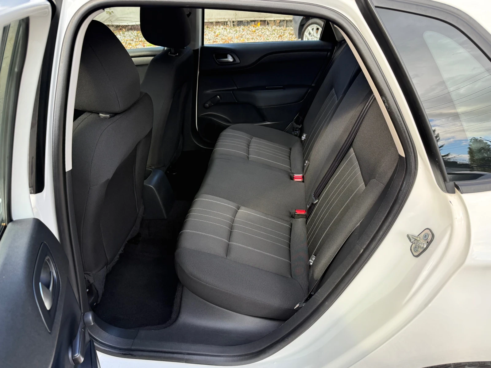 Citroen C4 1.2i EURO6b -  ! | Mobile.bg   9