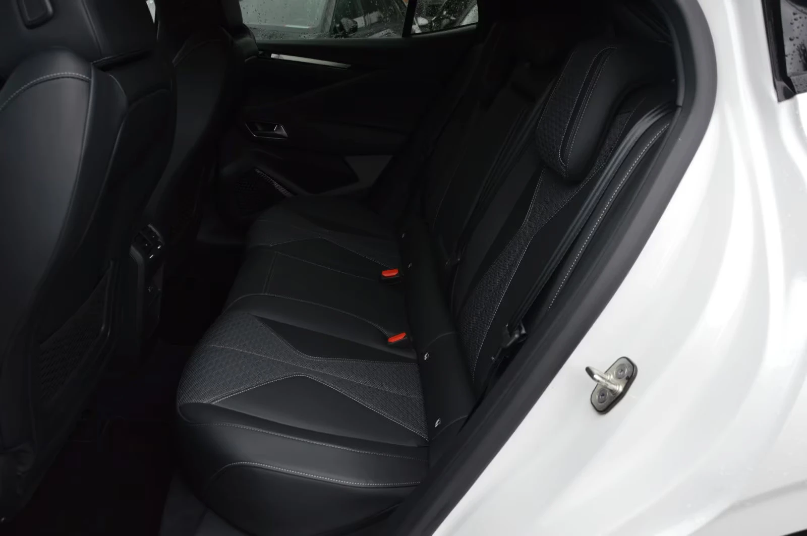 DS DS 4 TROCADERO/131HP/HUD/CAM/NAVI/KLESS/494g | Mobile.bg   15