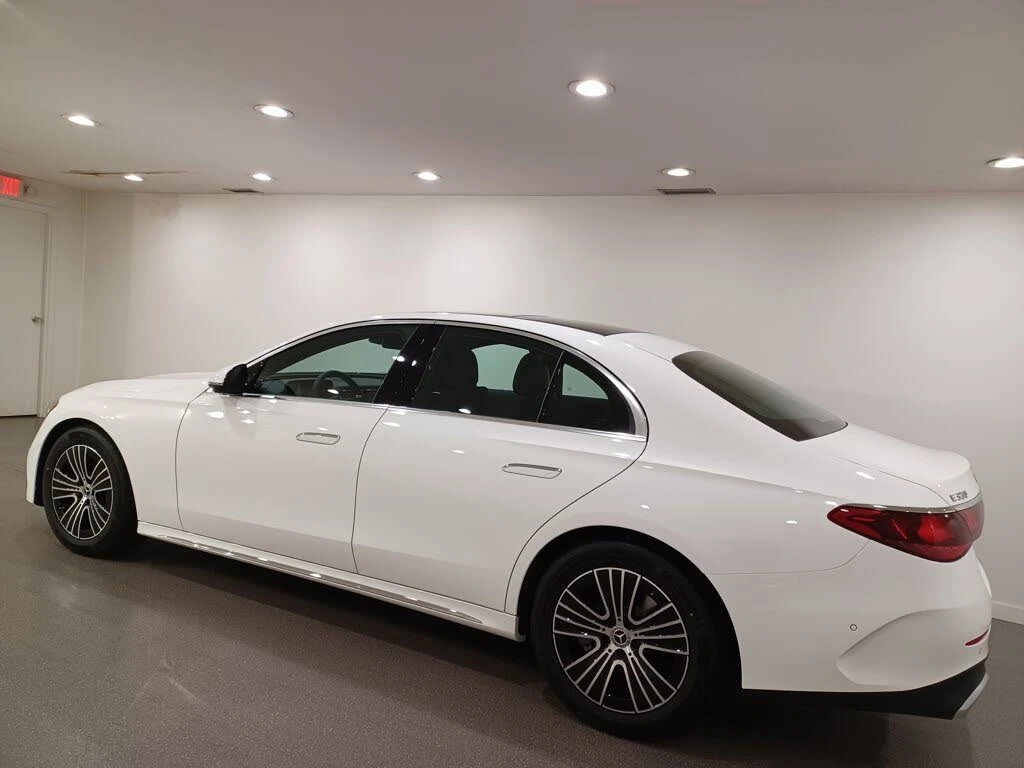 Mercedes-Benz E 350 2024* 4MATIC* АвтоКредит* (ЦЕНА ДО БГ) - изображение 3