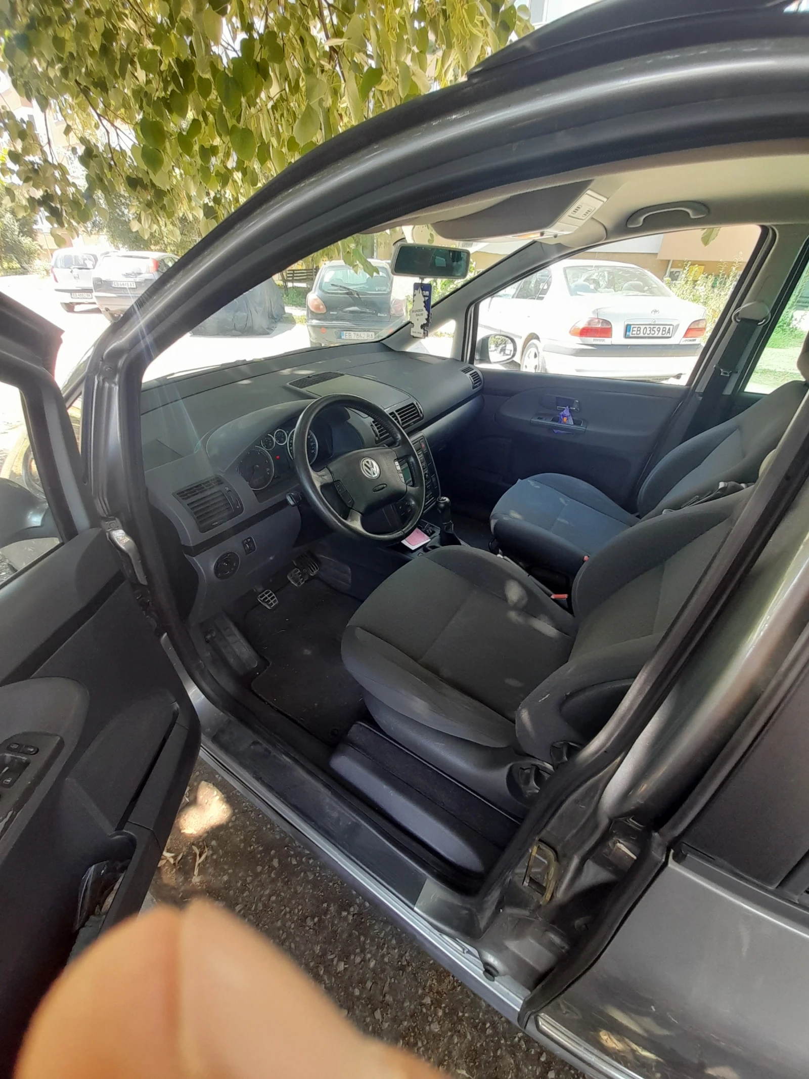 VW Sharan 1.9 - изображение 5