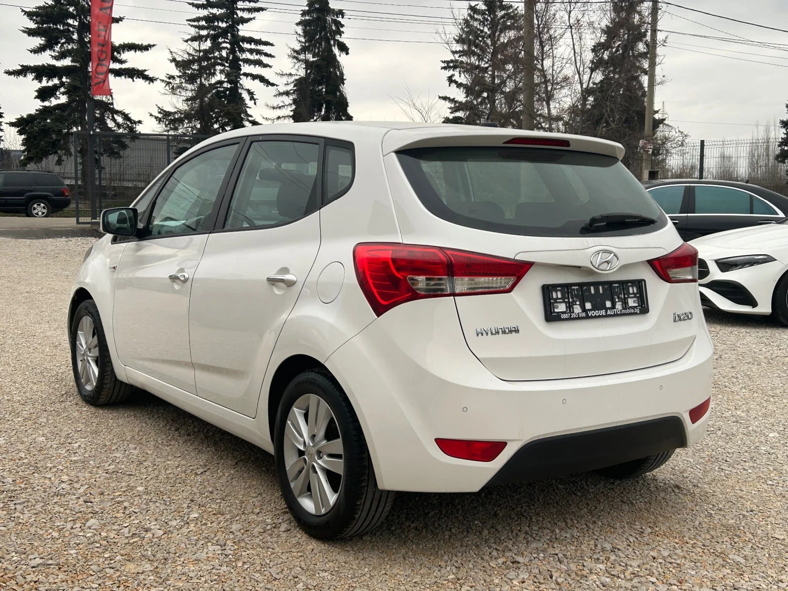 Hyundai Ix20 1.4 ГАЗ/БЕНЗИН, снимка 4 - Автомобили и джипове - 53889412