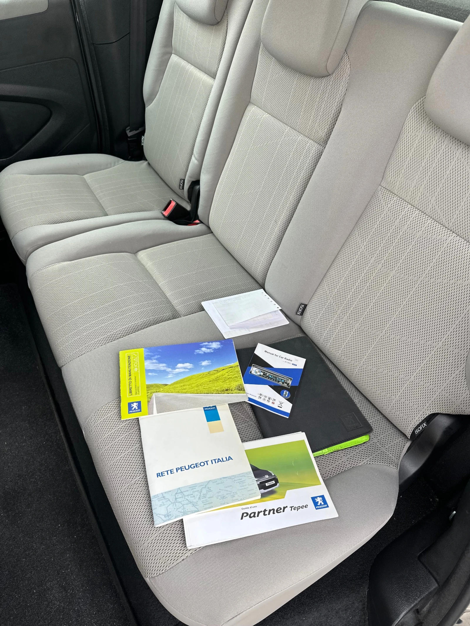 Peugeot Partner 1.6hdi 90к.с Tepee, снимка 9 - Автомобили и джипове - 53952174