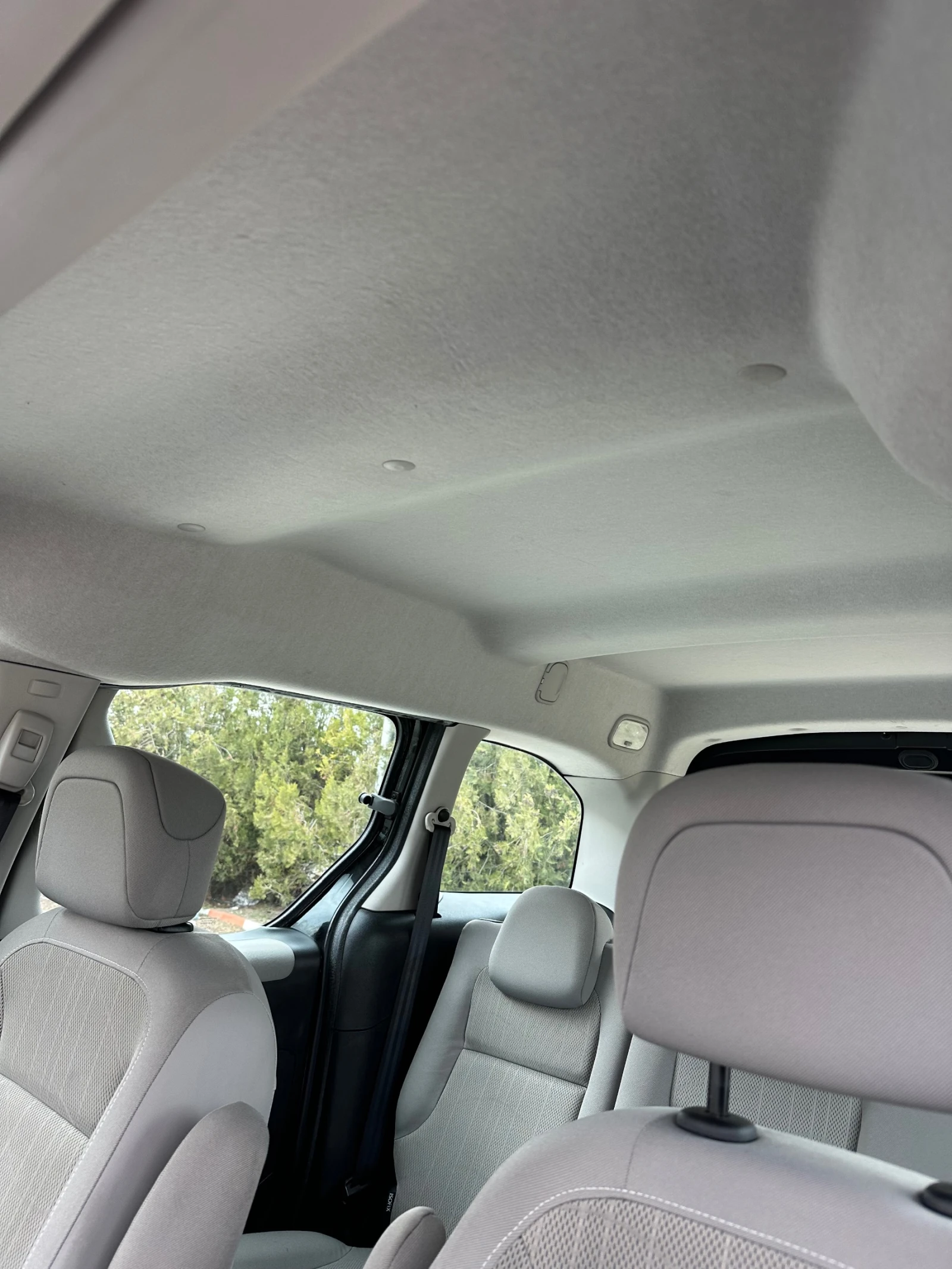 Peugeot Partner 1.6hdi 90к.с Tepee, снимка 11 - Автомобили и джипове - 53952174