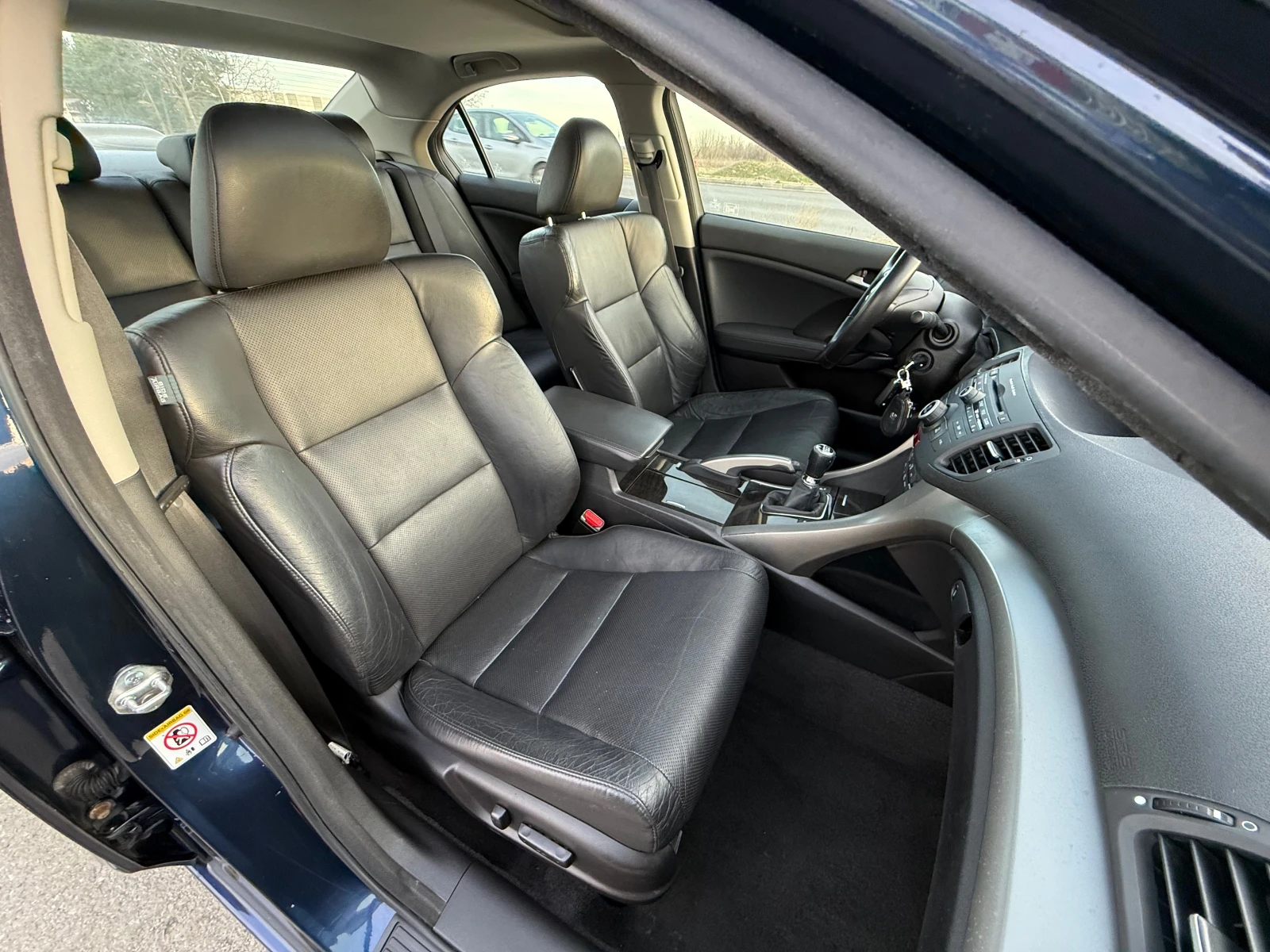 Honda Accord 2.0 ШВЕЙЦАРИЯ, снимка 10 - Автомобили и джипове - 54249922