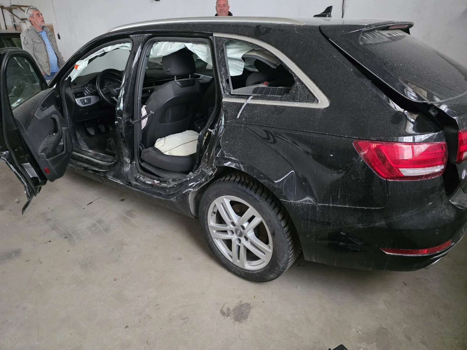 Audi A4 2.0d 150kc. DEUA, снимка 5 - Автомобили и джипове - 54382538