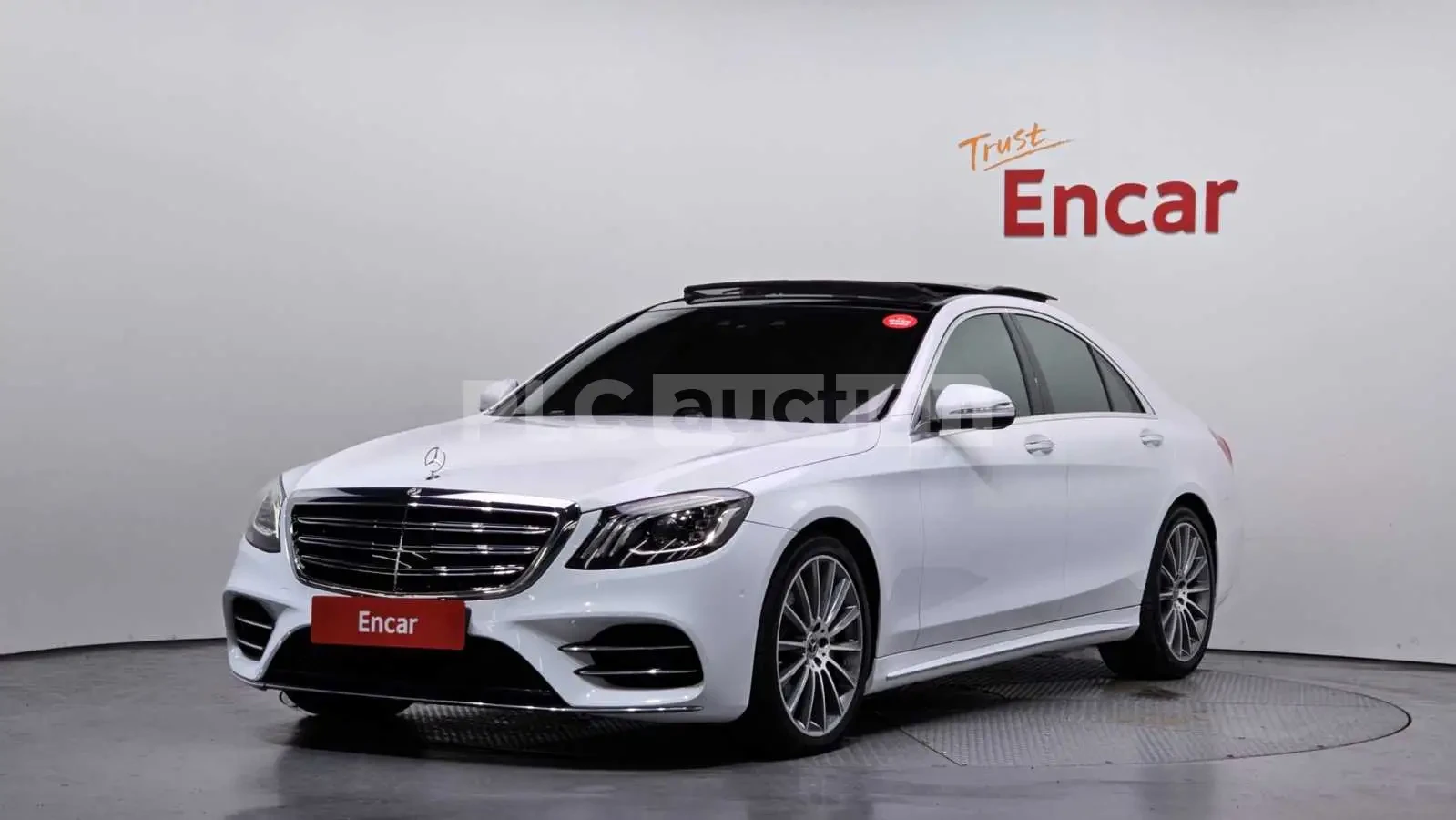 Mercedes-Benz S 350 4MATIC* DISTRONIC* BURMESTER* ОБДУХВАНЕ* МАСАЖ* , снимка 2 - Автомобили и джипове - 54567335