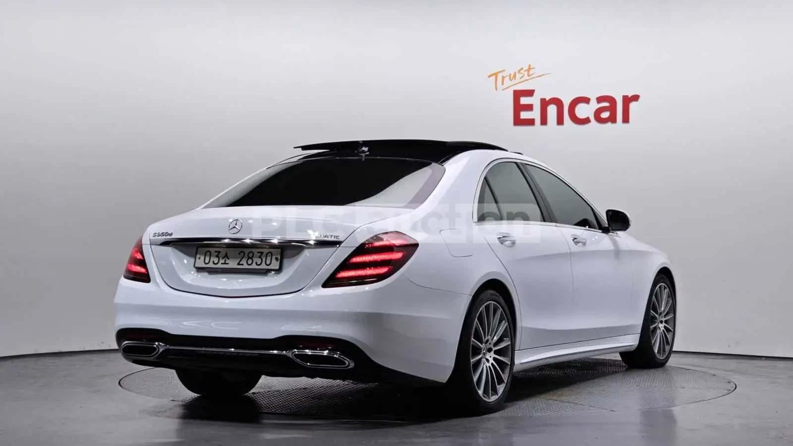 Mercedes-Benz S 350 4MATIC* DISTRONIC* BURMESTER* ОБДУХВАНЕ* МАСАЖ* , снимка 4 - Автомобили и джипове - 54567335