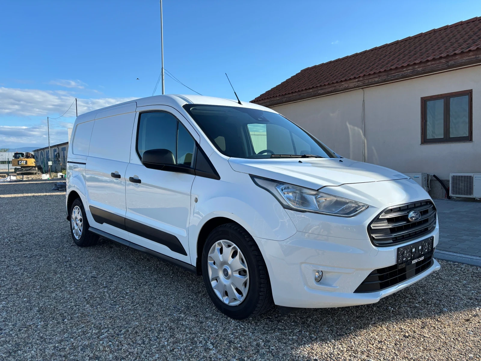 Ford Tourneo Connect 1.5 TDCI EURO 6, снимка 2 - Автомобили и джипове - 54597166