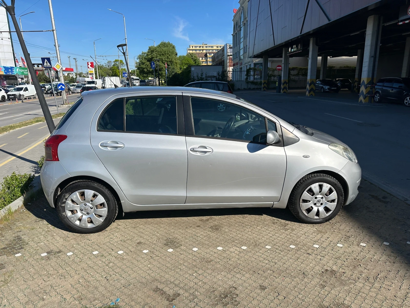 Toyota Yaris, снимка 6 - Автомобили и джипове - 54601029