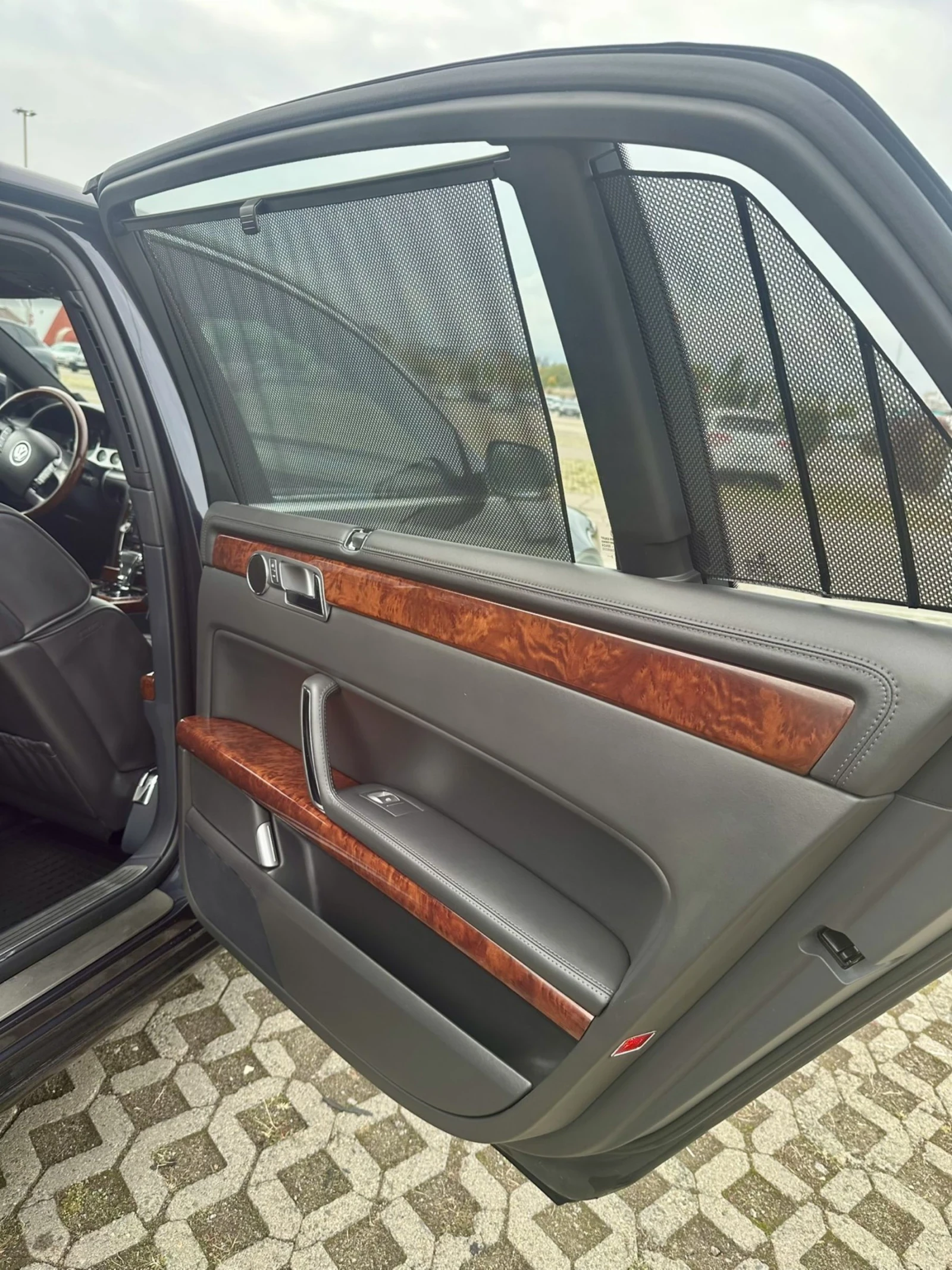 VW Phaeton Уникат, снимка 7 - Автомобили и джипове - 55037897