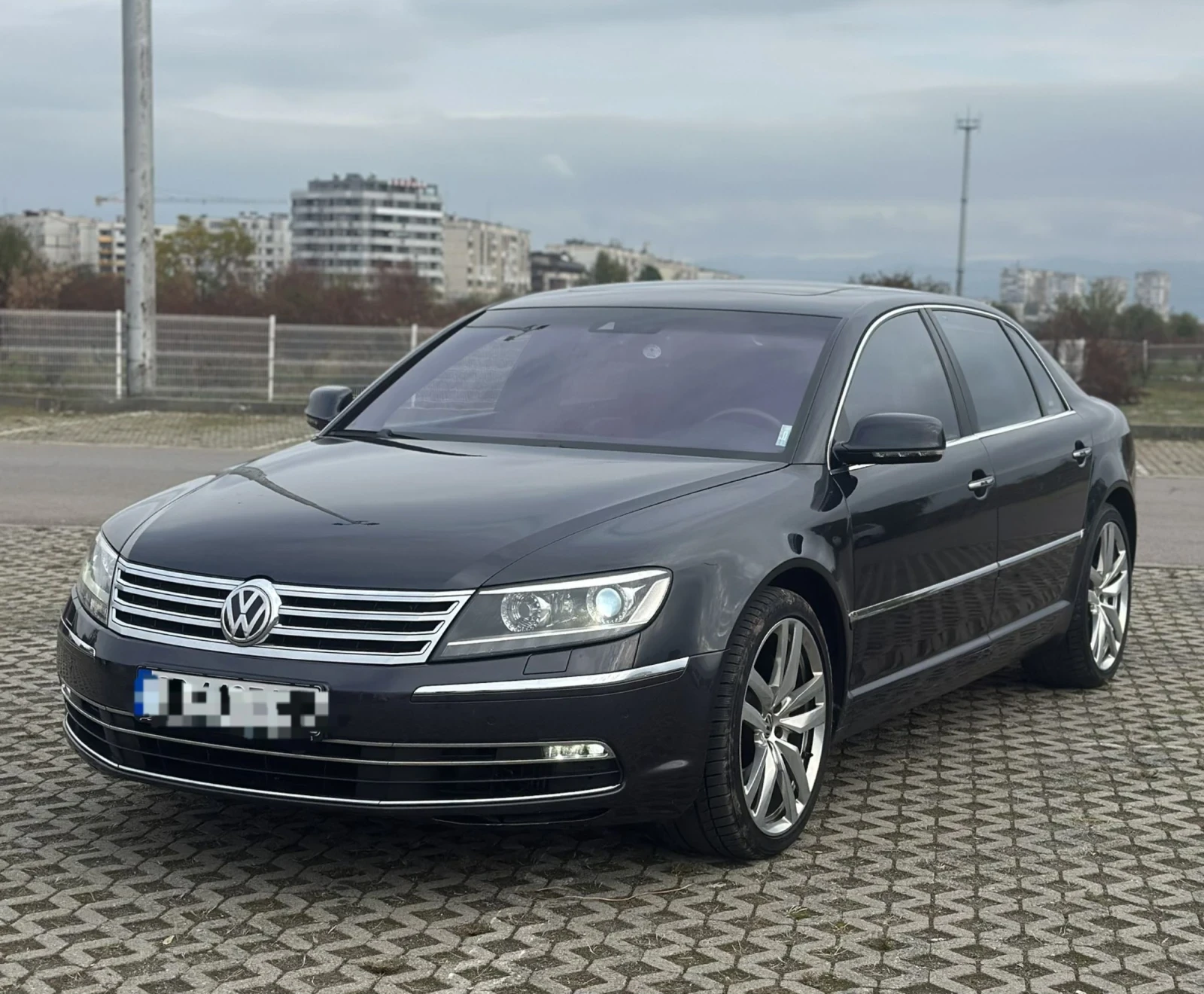 VW Phaeton Уникат, снимка 11 - Автомобили и джипове - 55037897