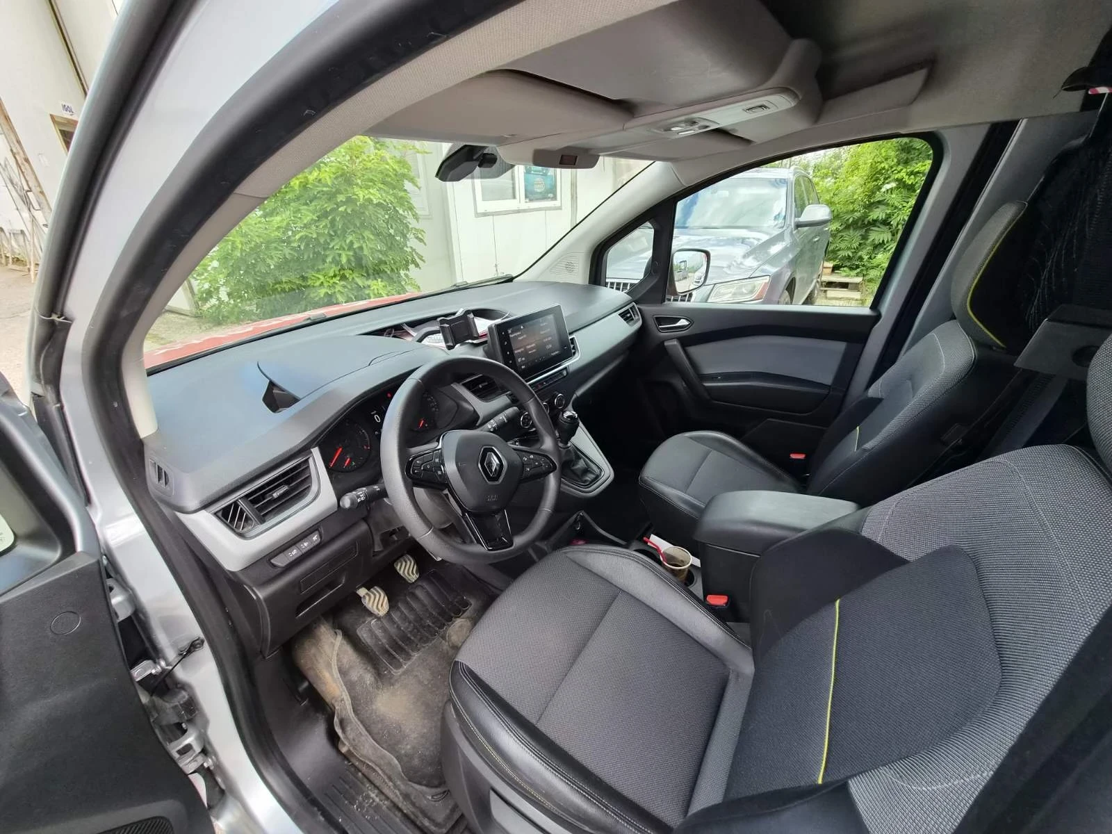 Renault Kangoo, снимка 5 - Автомобили и джипове - 56159178