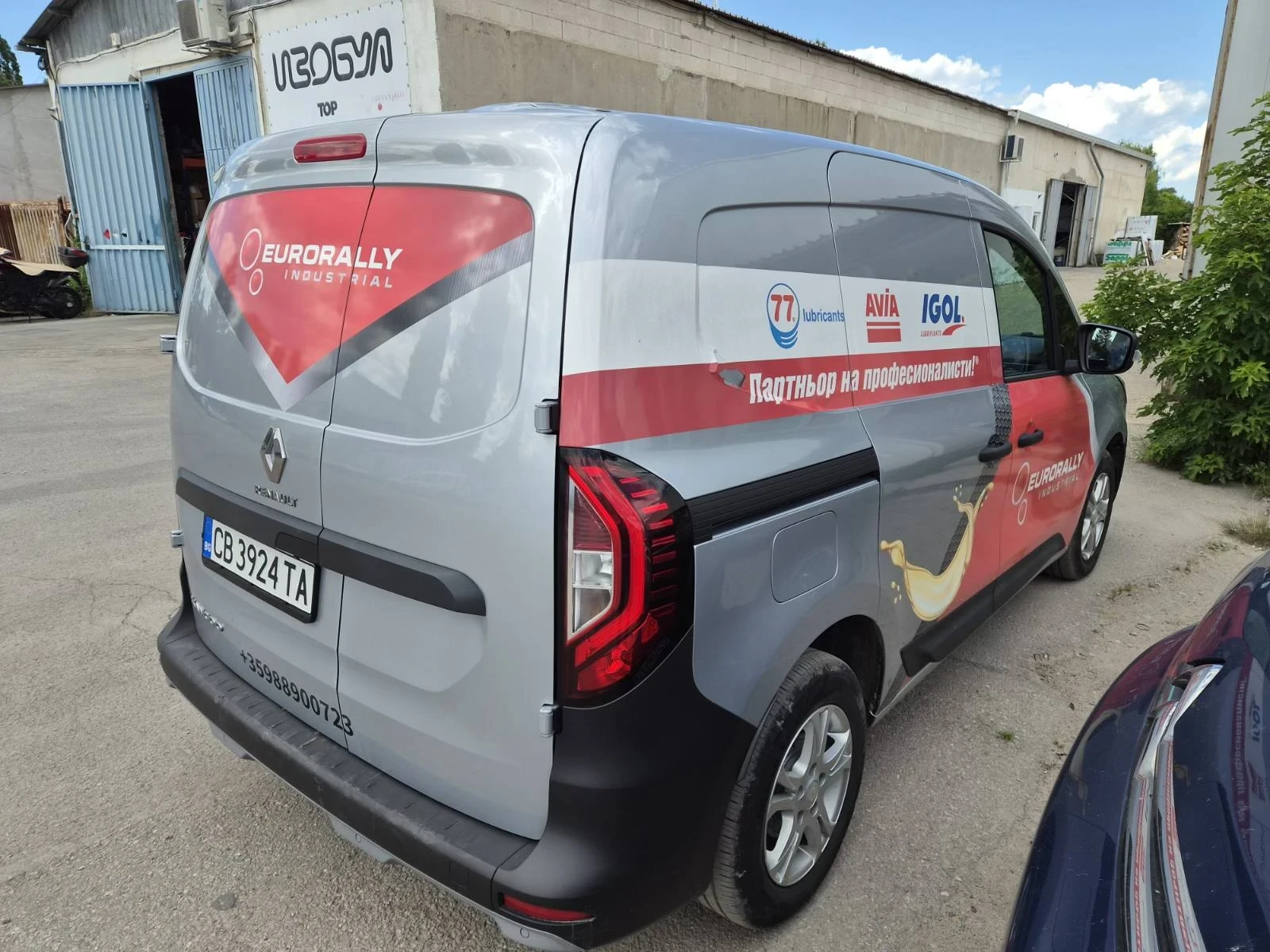 Renault Kangoo, снимка 3 - Автомобили и джипове - 56159178