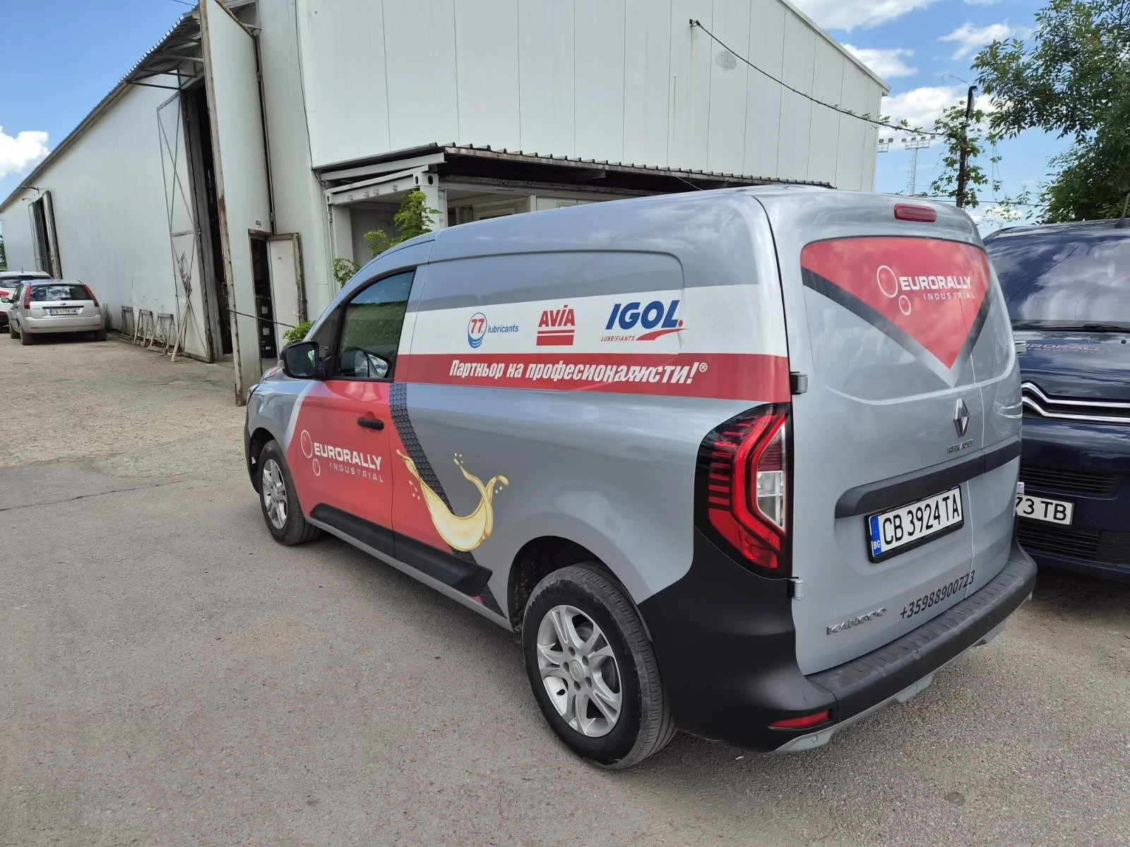 Renault Kangoo, снимка 4 - Автомобили и джипове - 56159178