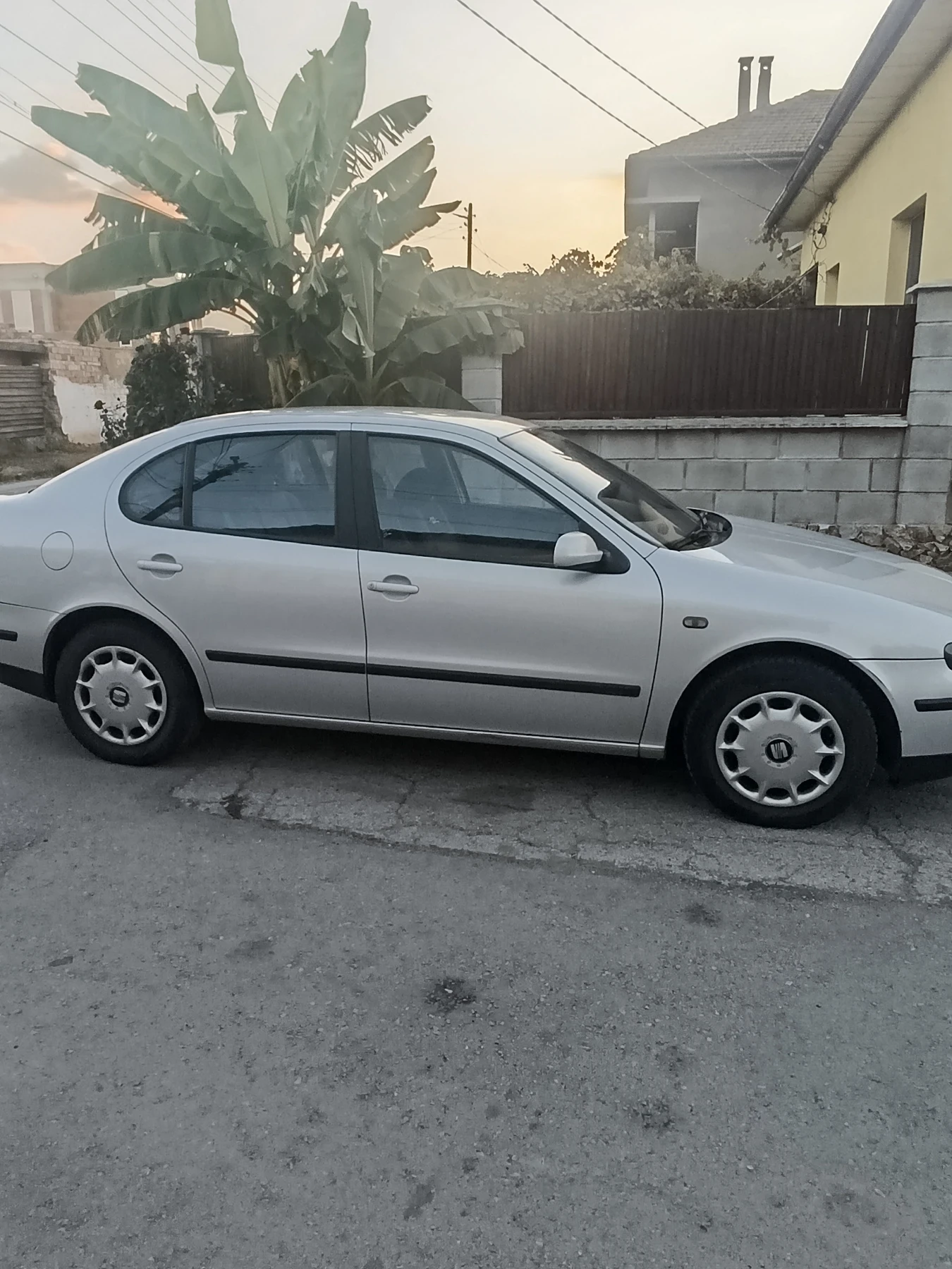 Seat Toledo, снимка 11 - Автомобили и джипове - 56322884