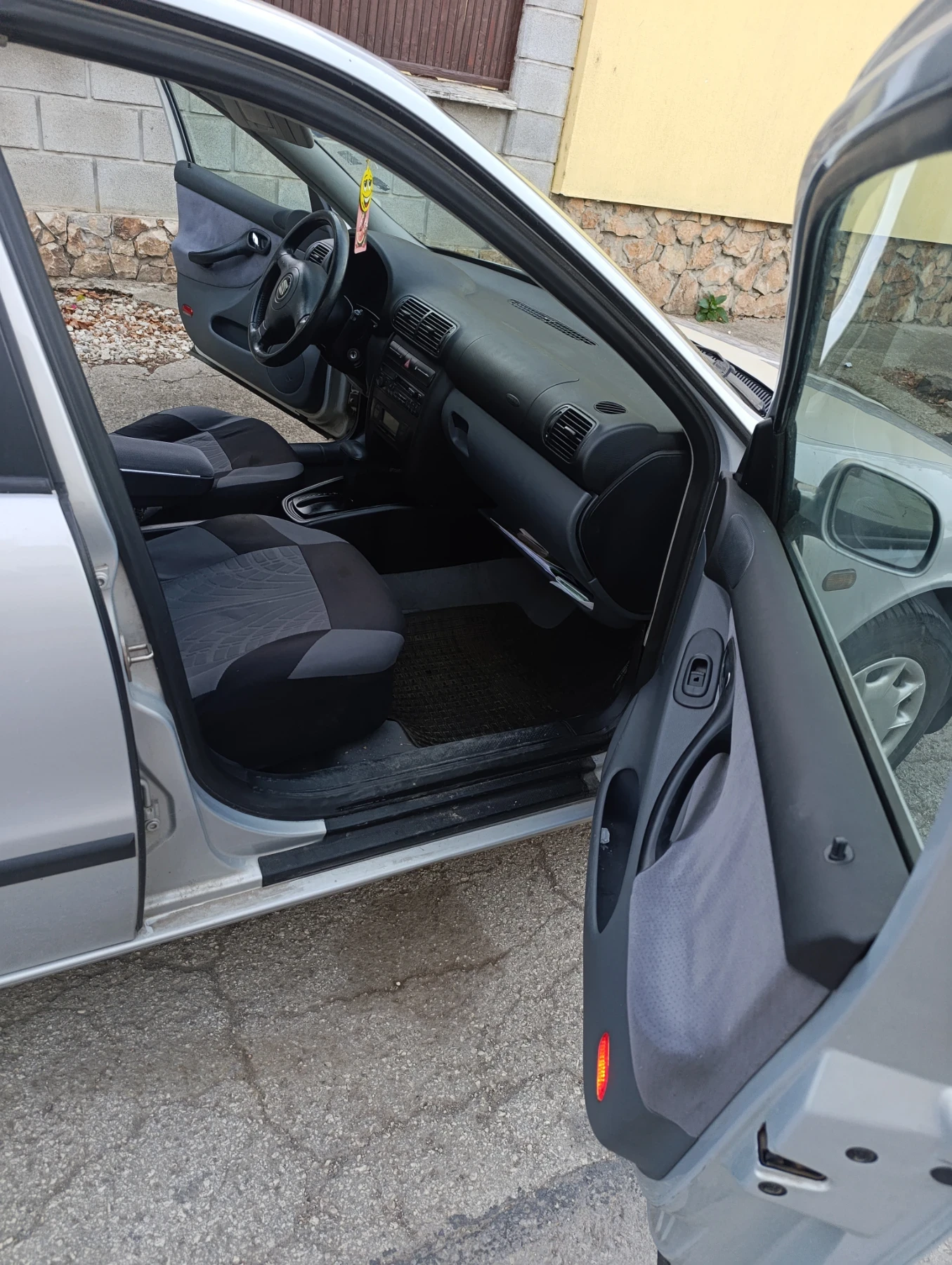 Seat Toledo, снимка 3 - Автомобили и джипове - 56322884