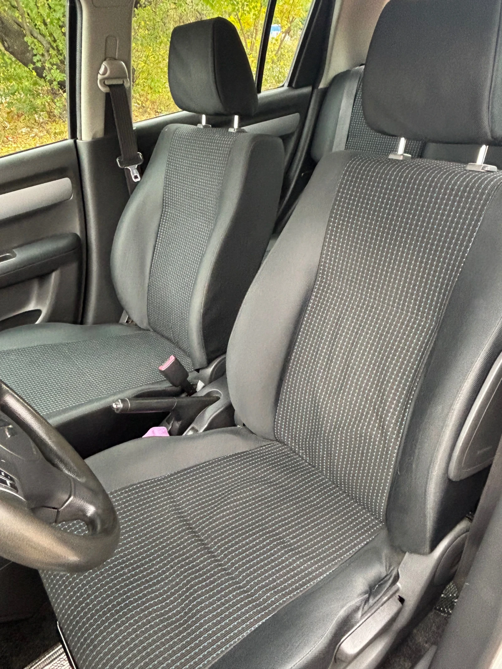 Suzuki Swift 1.3i газ-бензин, снимка 9 - Автомобили и джипове - 56735181